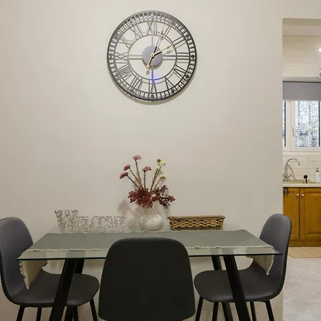 Apartment 1-bedroom Oasis In Kallithea *